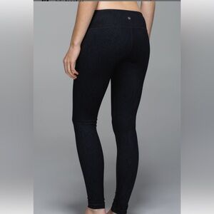 LULULEMON Snake Print Wunder Under Leggings